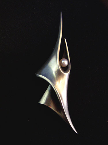 Brooch, silver with a pearl